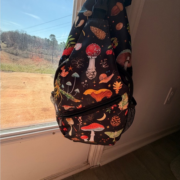 Colorful Patterned Sling Bag - Picture 5 of 12